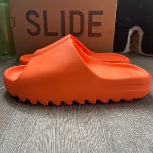 Adidas Yeezy Slide